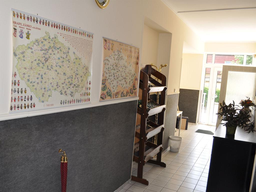 Hotel Wertheim Прага Екстер'єр фото