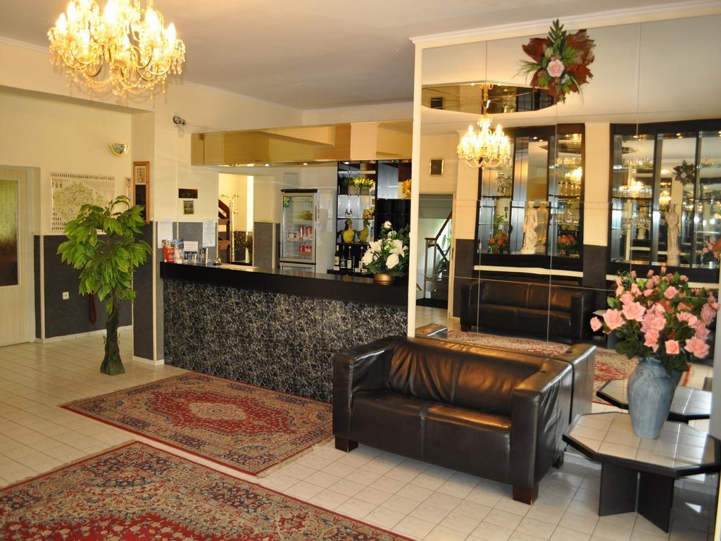 Hotel Wertheim Прага Екстер'єр фото